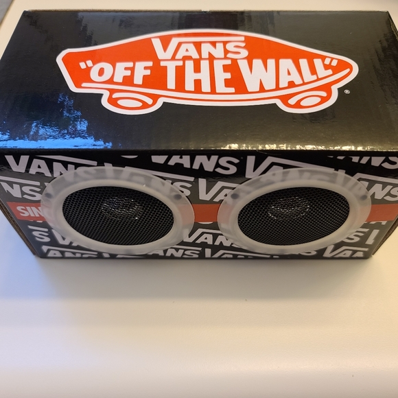 Limited Edition Vans Speaker with 3.5 mm Jack